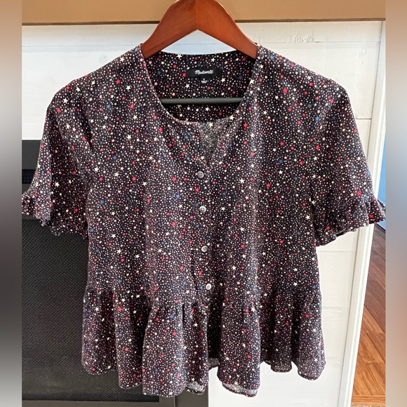 Madewell studio ruffle hem star printed top size small. 1085 - Picture 6 of 8